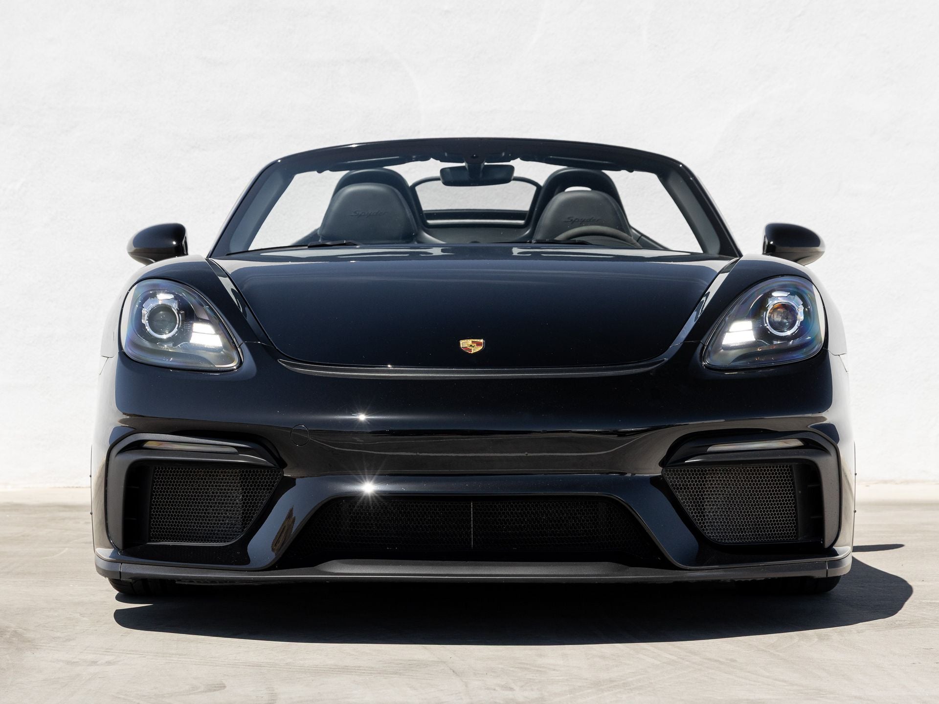 2022 Porsche 718 Spyder Base