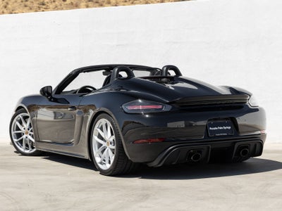 2022 Porsche 718 Spyder Base