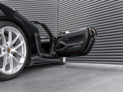 2022 Porsche 718 Spyder Base