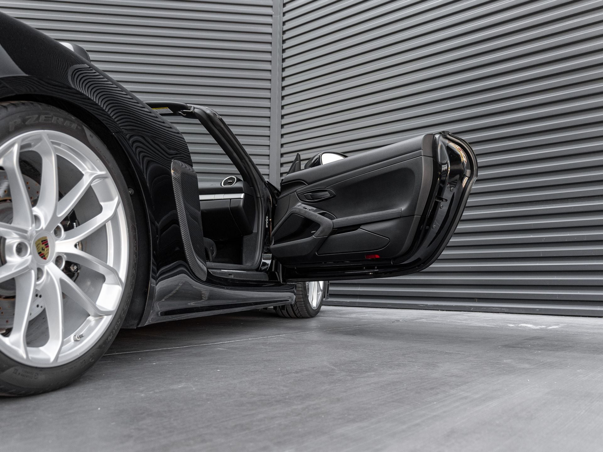 2022 Porsche 718 Spyder Base