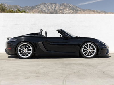 2022 Porsche 718 Spyder Base