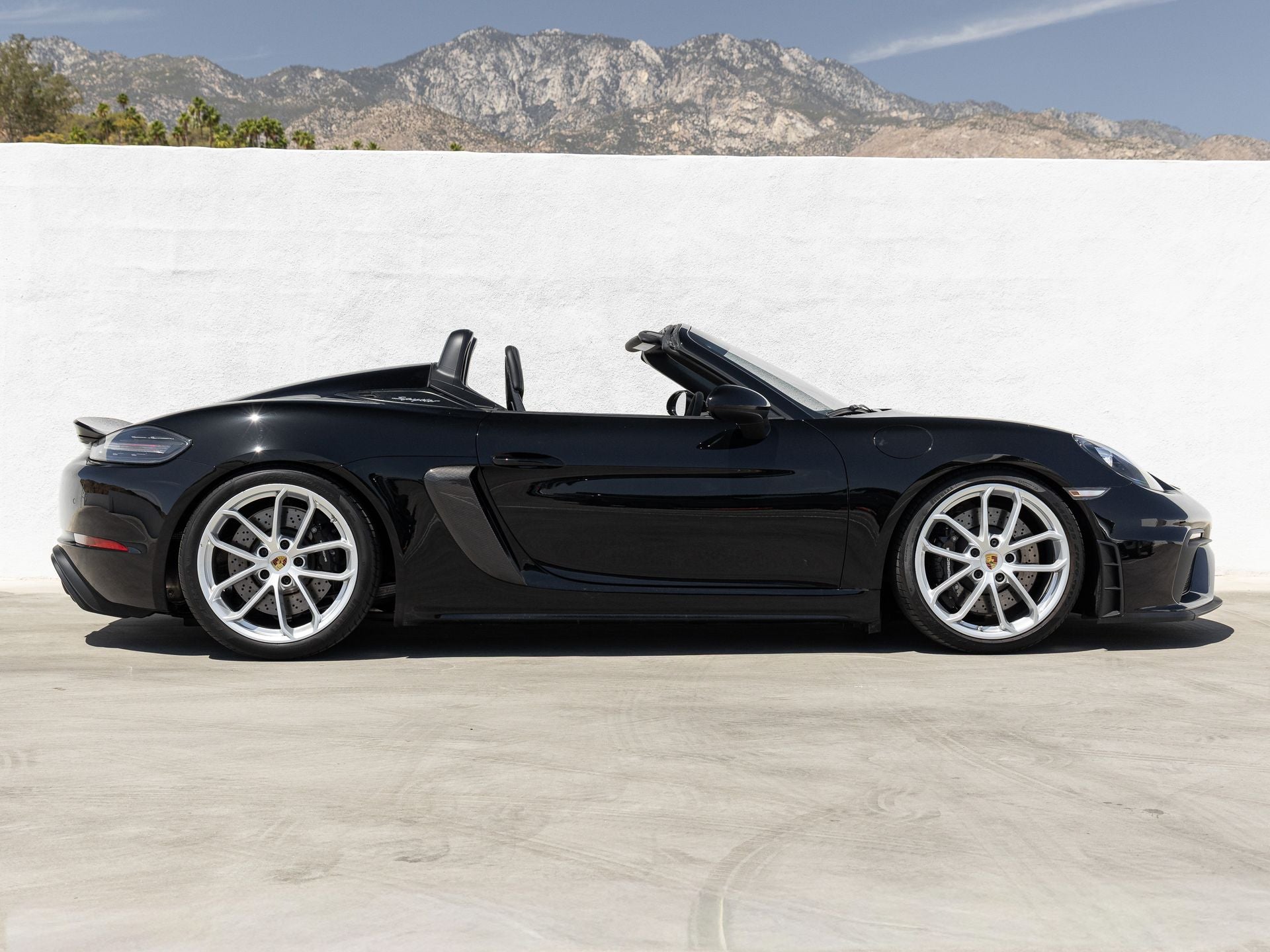 2022 Porsche 718 Spyder Base