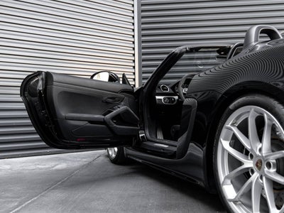 2022 Porsche 718 Spyder