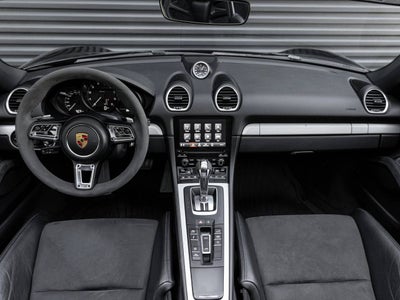 2022 Porsche 718 Spyder