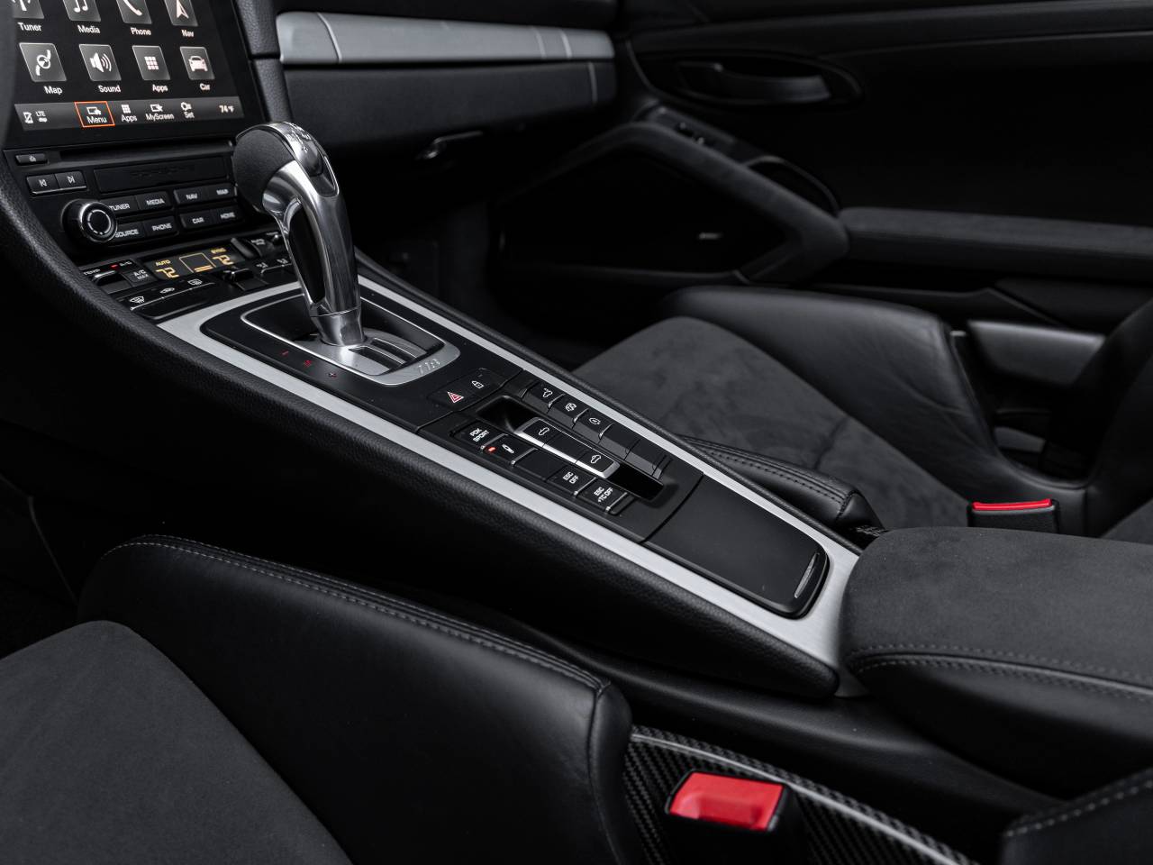 2022 Porsche 718 Spyder