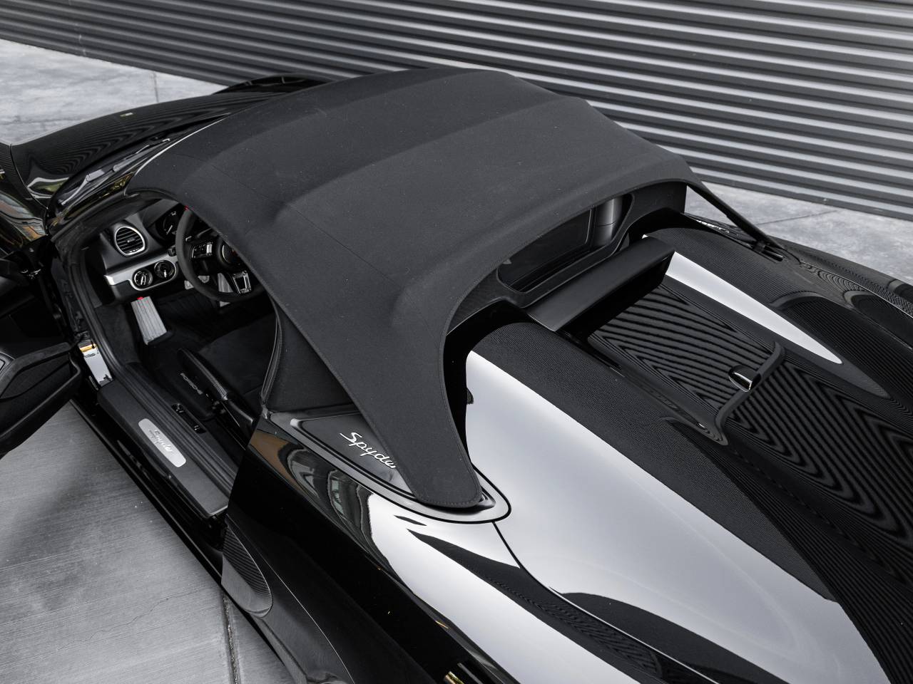 2022 Porsche 718 Spyder