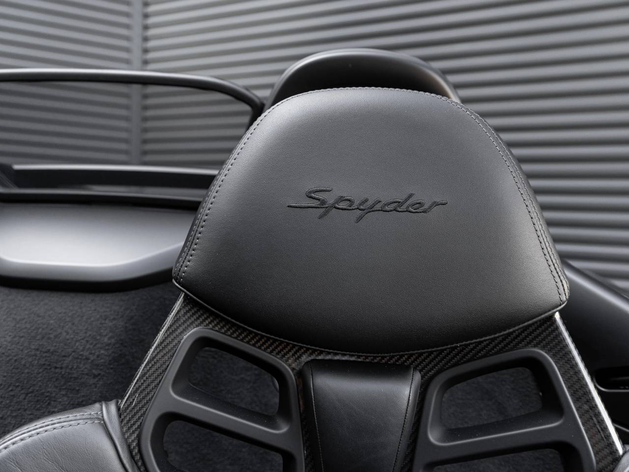 2022 Porsche 718 Spyder