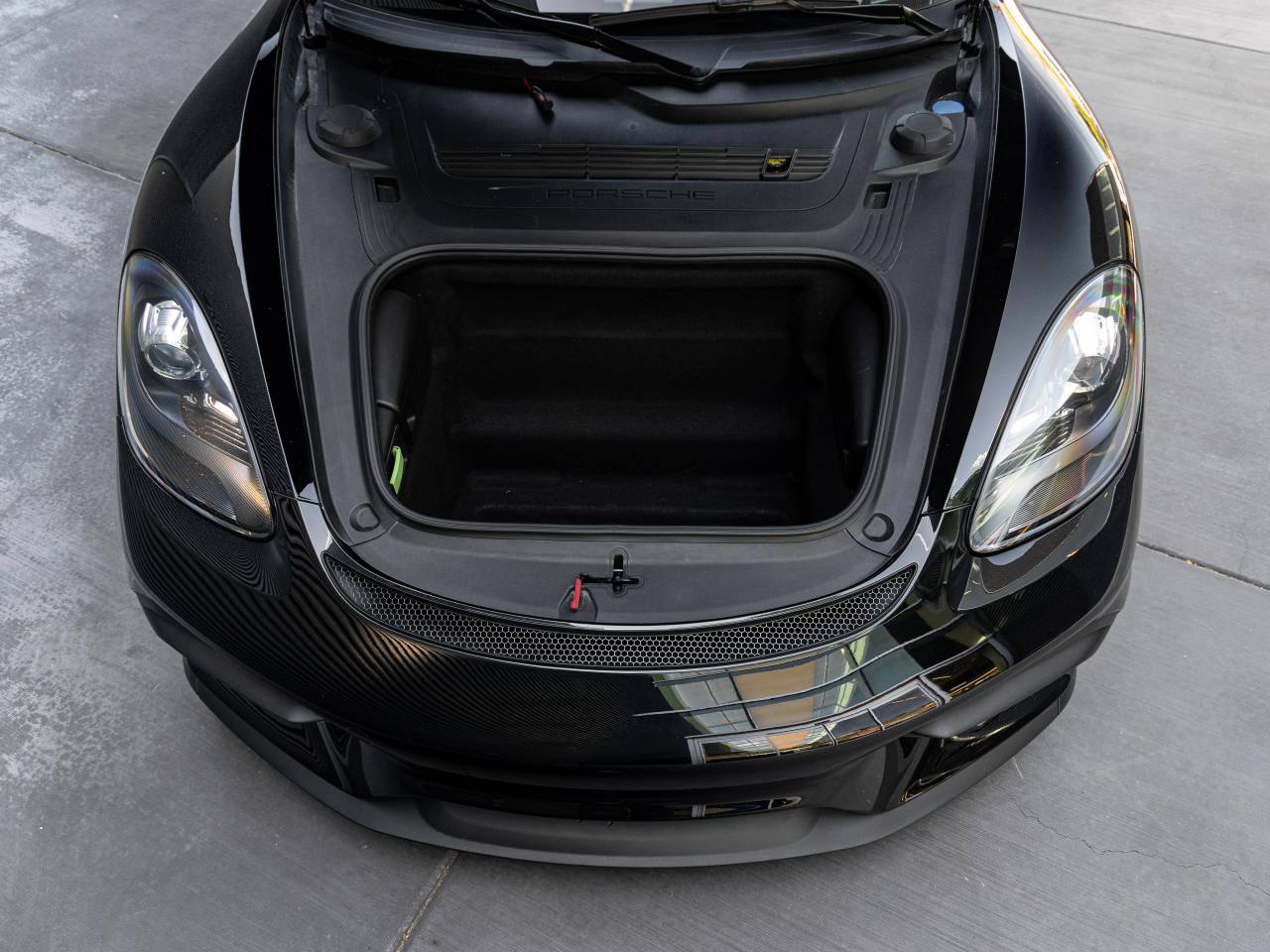 2022 Porsche 718 Spyder