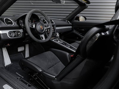 2022 Porsche 718 Spyder