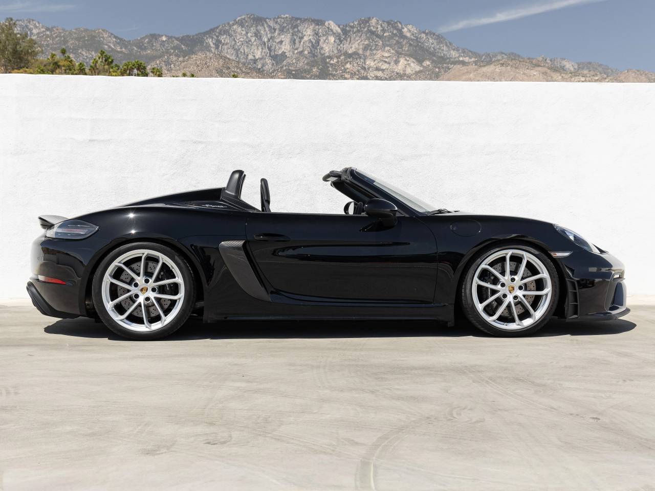 2022 Porsche 718 Spyder