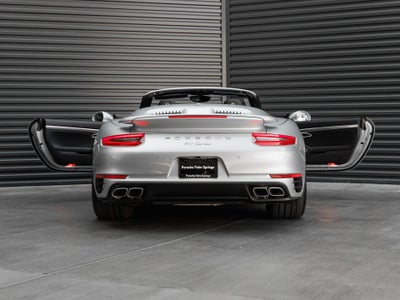 2017 Porsche 911 Turbo Cabriolet