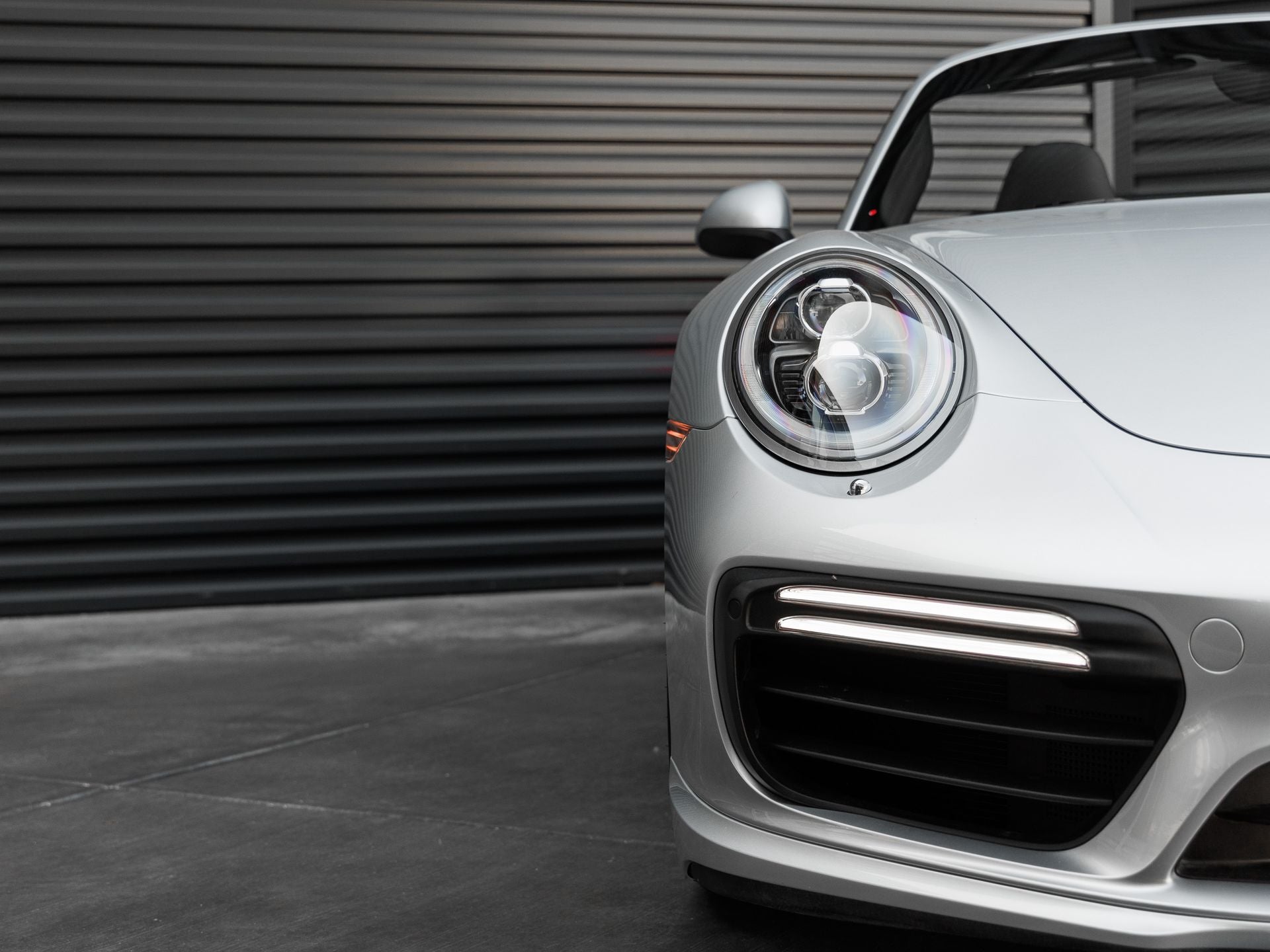 2017 Porsche 911 Turbo Cabriolet