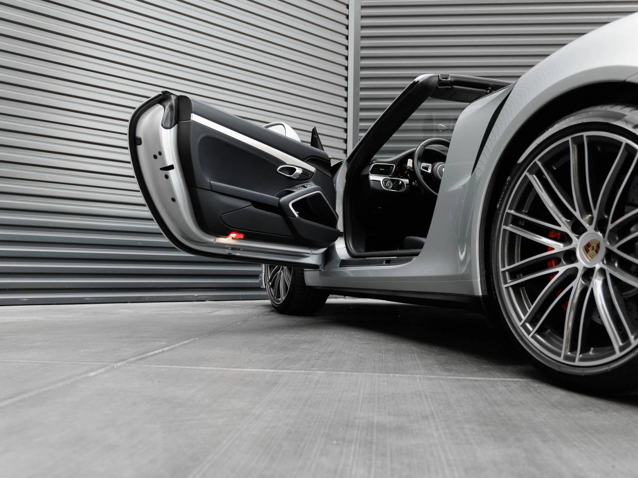 2017 Porsche 911 Turbo Cabriolet