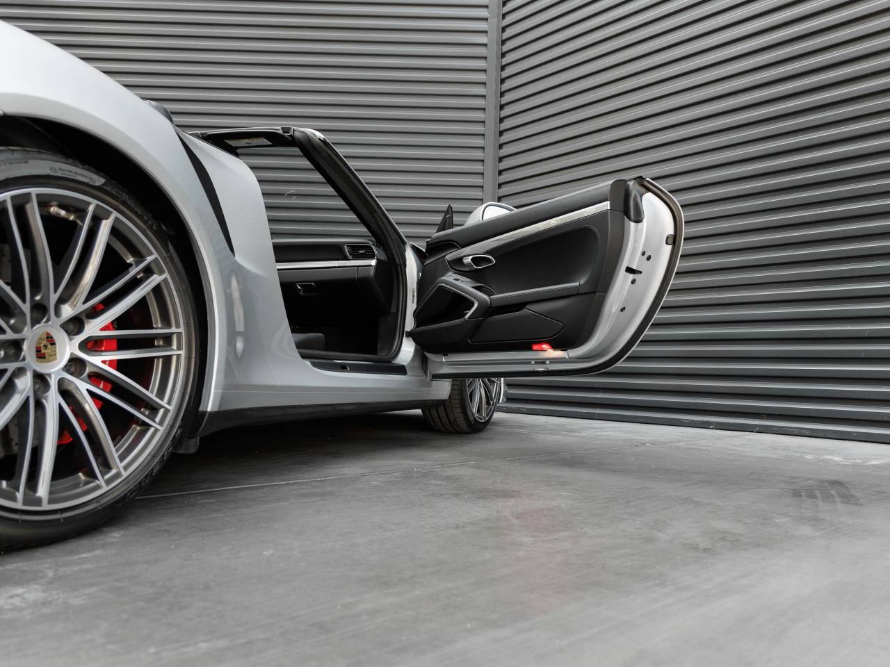 2017 Porsche 911 Turbo Cabriolet