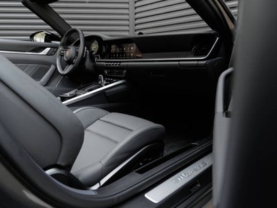 2024 Porsche 911 911 Turbo S Cabriolet (MY24)