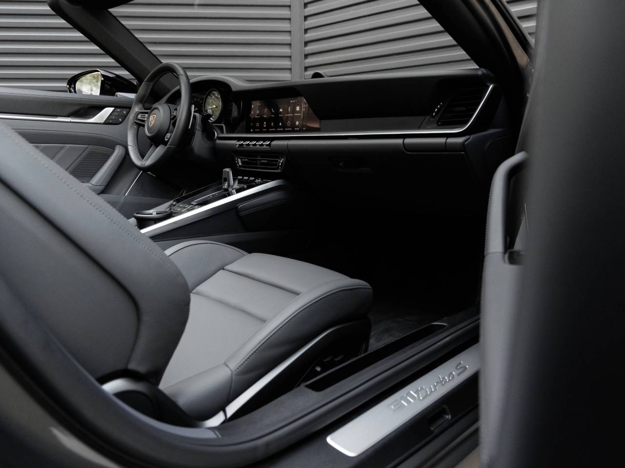 2024 Porsche 911 911 Turbo S Cabriolet (MY24)