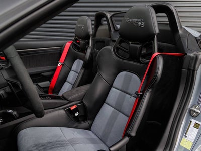 2025 Porsche 718 718 Spyder RS