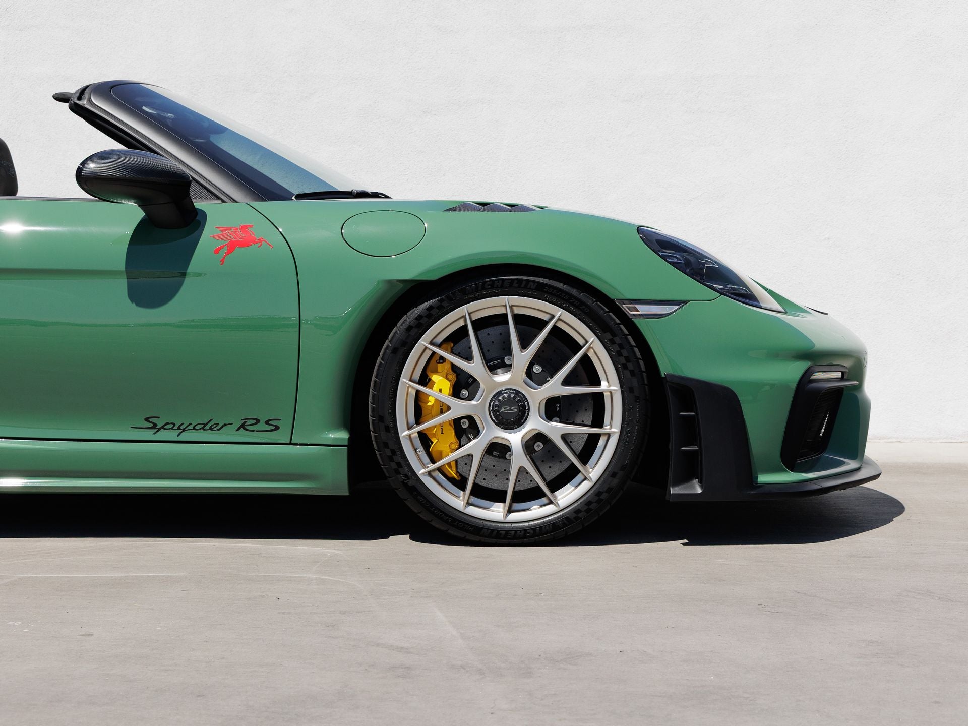 2024 Porsche 718 718 Spyder RS