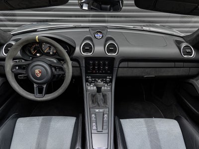 2024 Porsche 718 Spyder RS