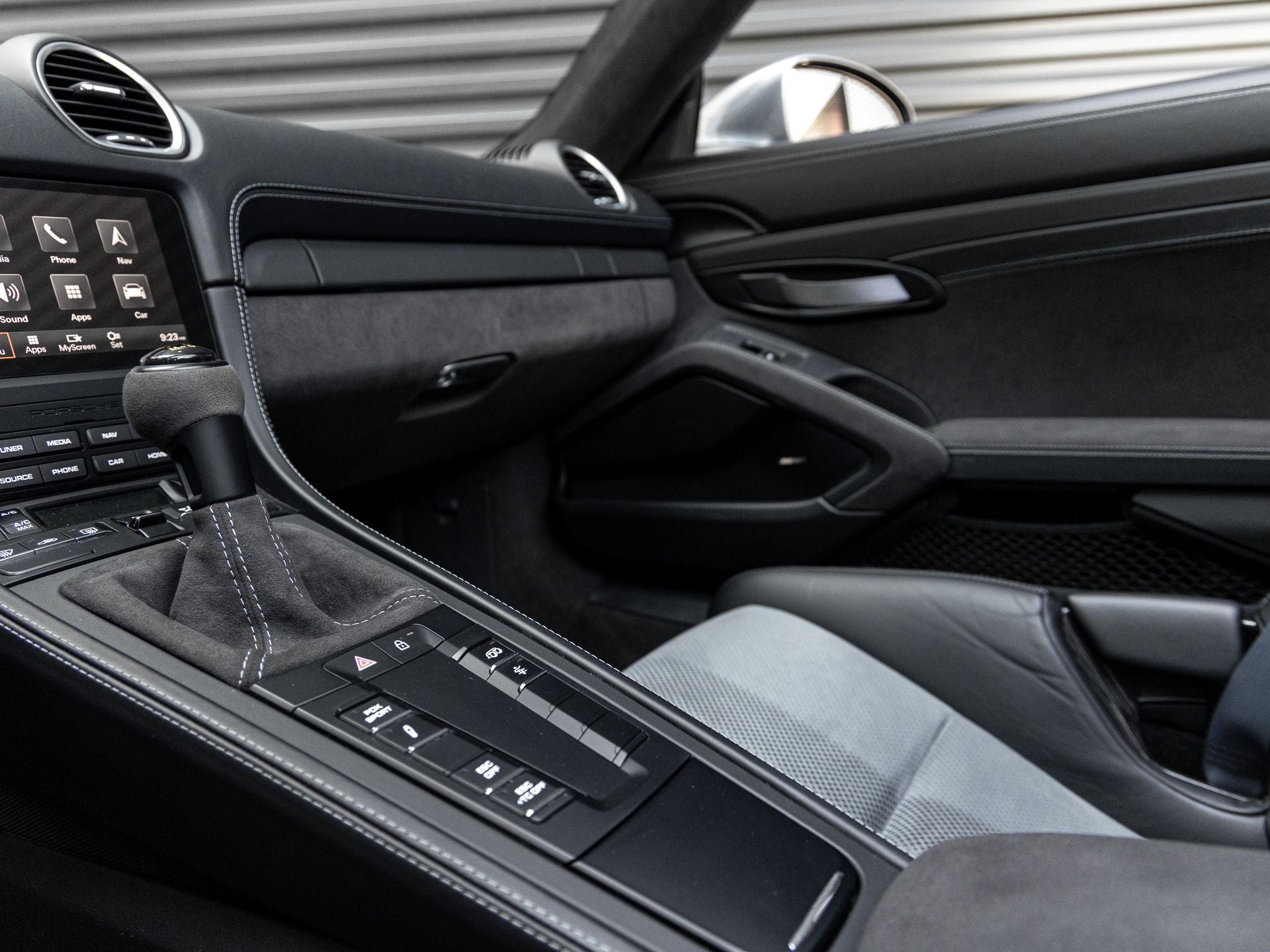 2024 Porsche 718 Spyder RS