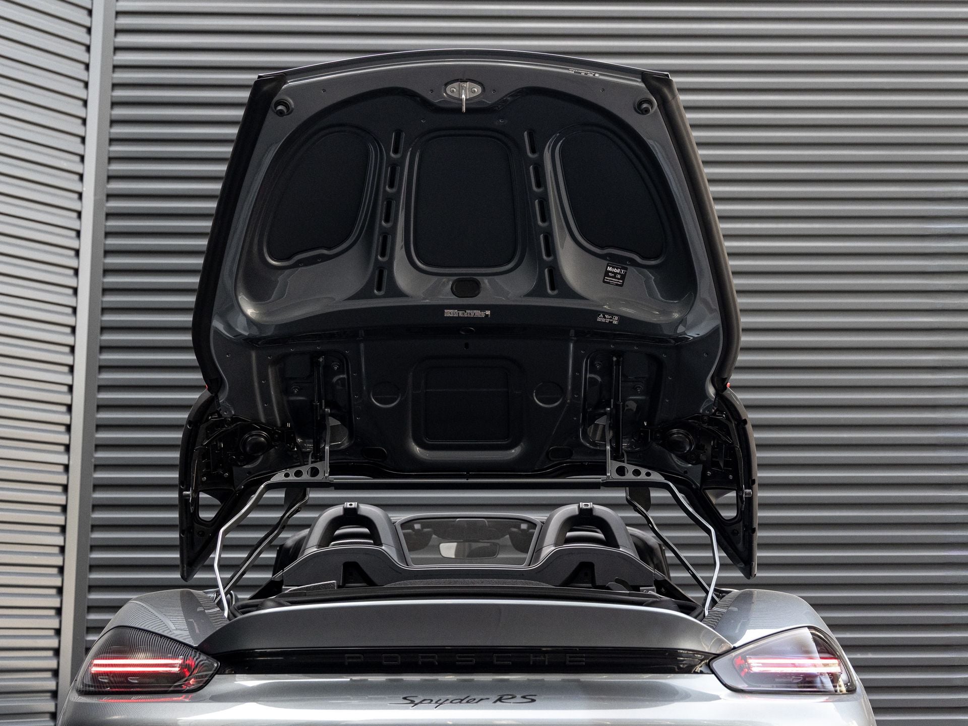 2024 Porsche 718 Spyder RS