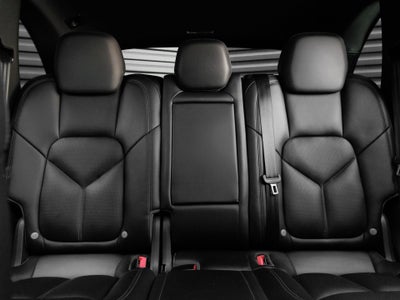 2016 Porsche Cayenne Cayenne