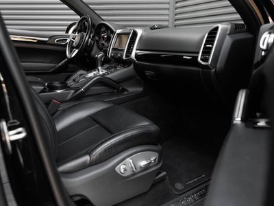 2016 Porsche Cayenne Cayenne