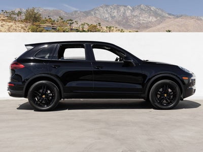 2016 Porsche Cayenne Cayenne
