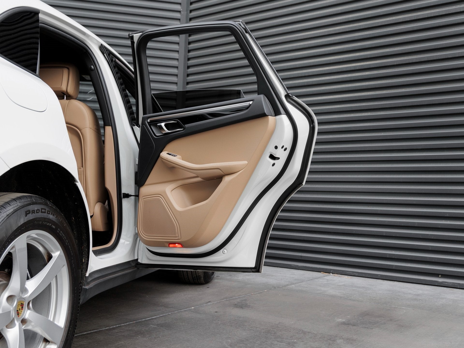 2021 Porsche Macan Macan