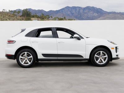 2021 Porsche Macan Macan