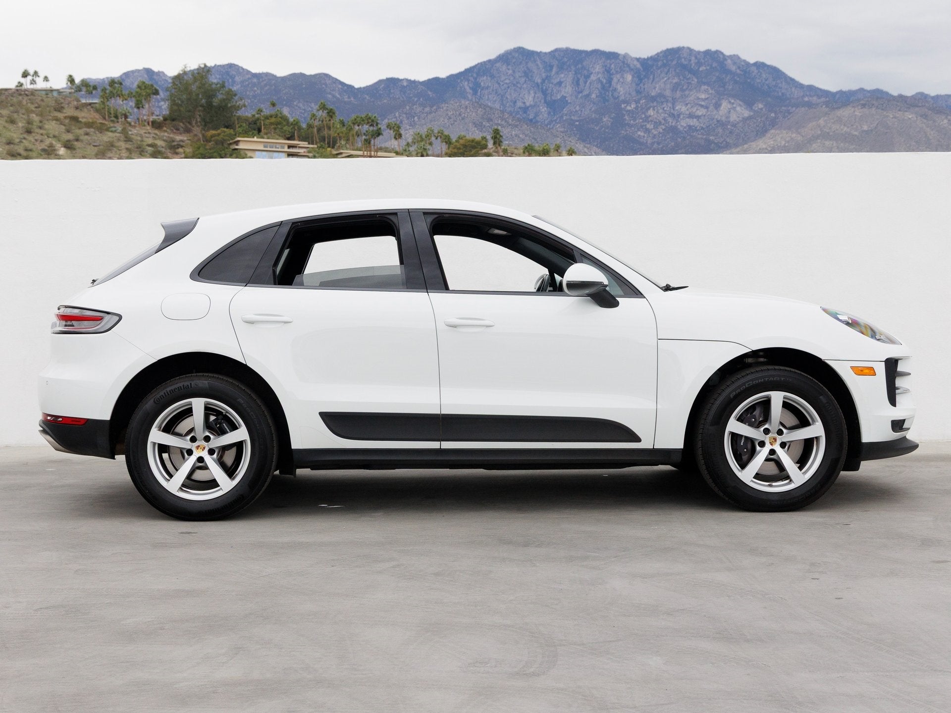2021 Porsche Macan Macan