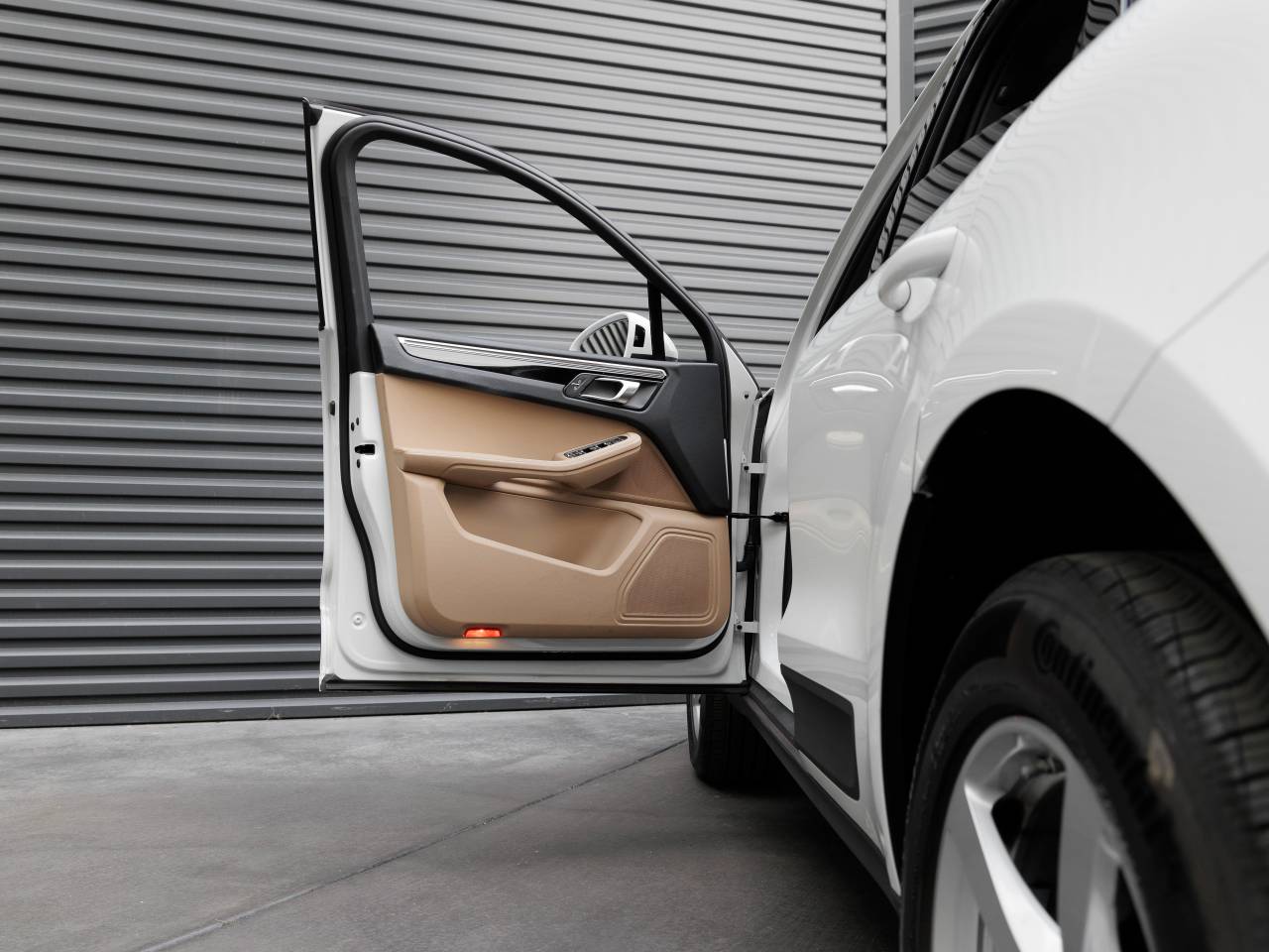 2021 Porsche Macan Macan