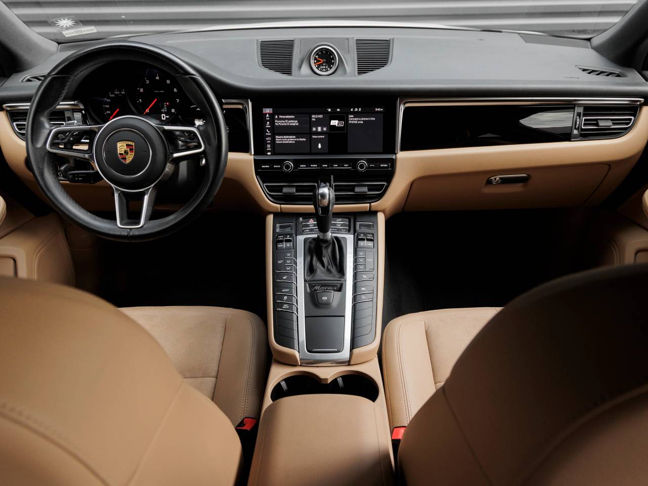 2021 Porsche Macan Macan