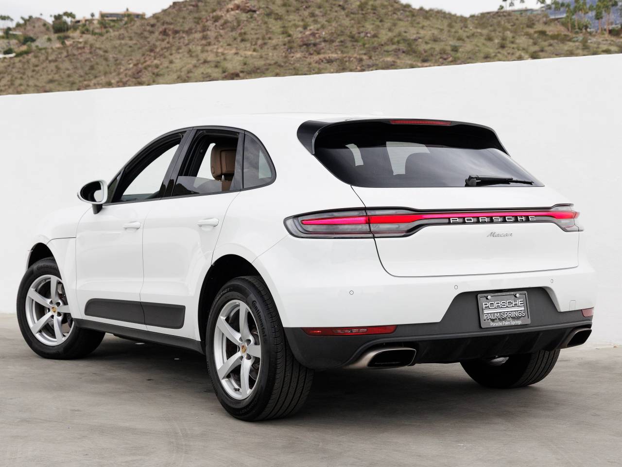 2021 Porsche Macan Macan