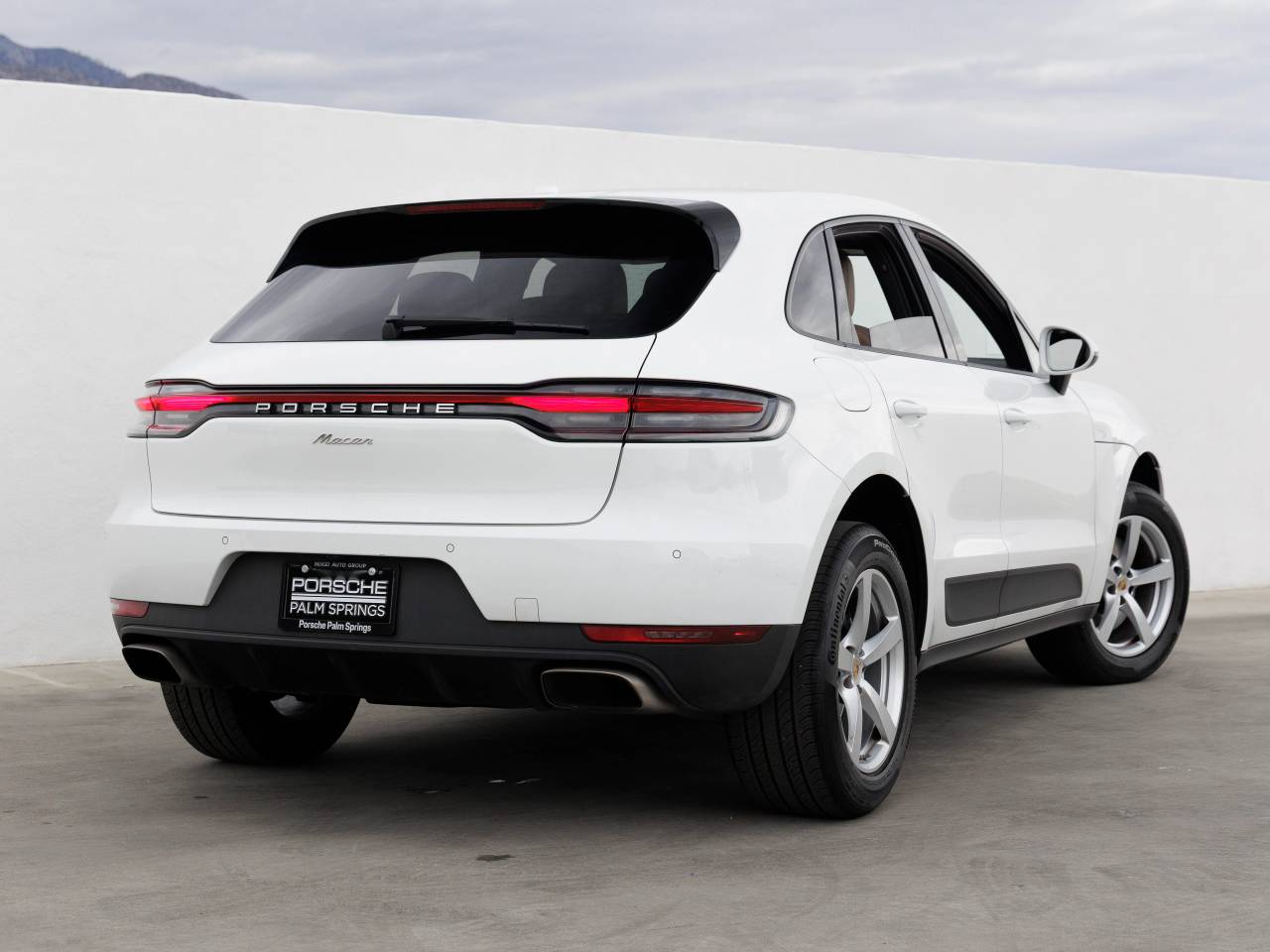 2021 Porsche Macan Macan