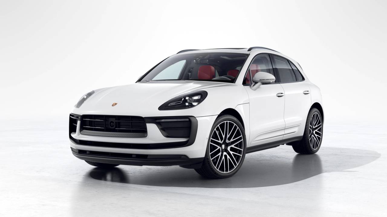 2025 Porsche Macan Base
