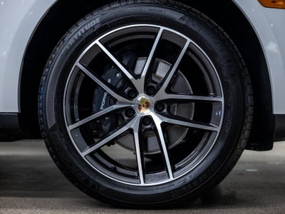 2026 Porsche Macan Base