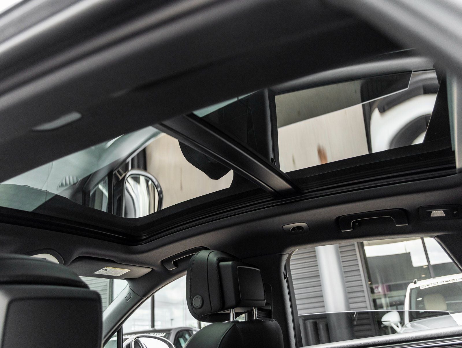 2026 Porsche Macan T