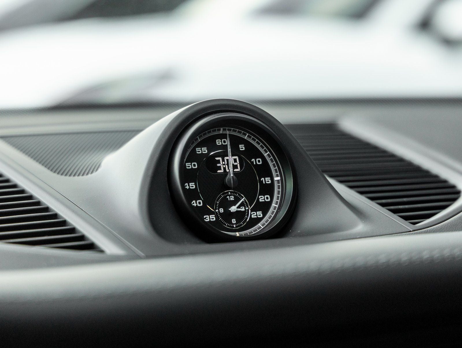 2026 Porsche Macan T