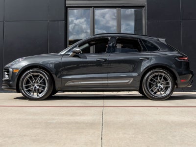 2026 Porsche Macan T