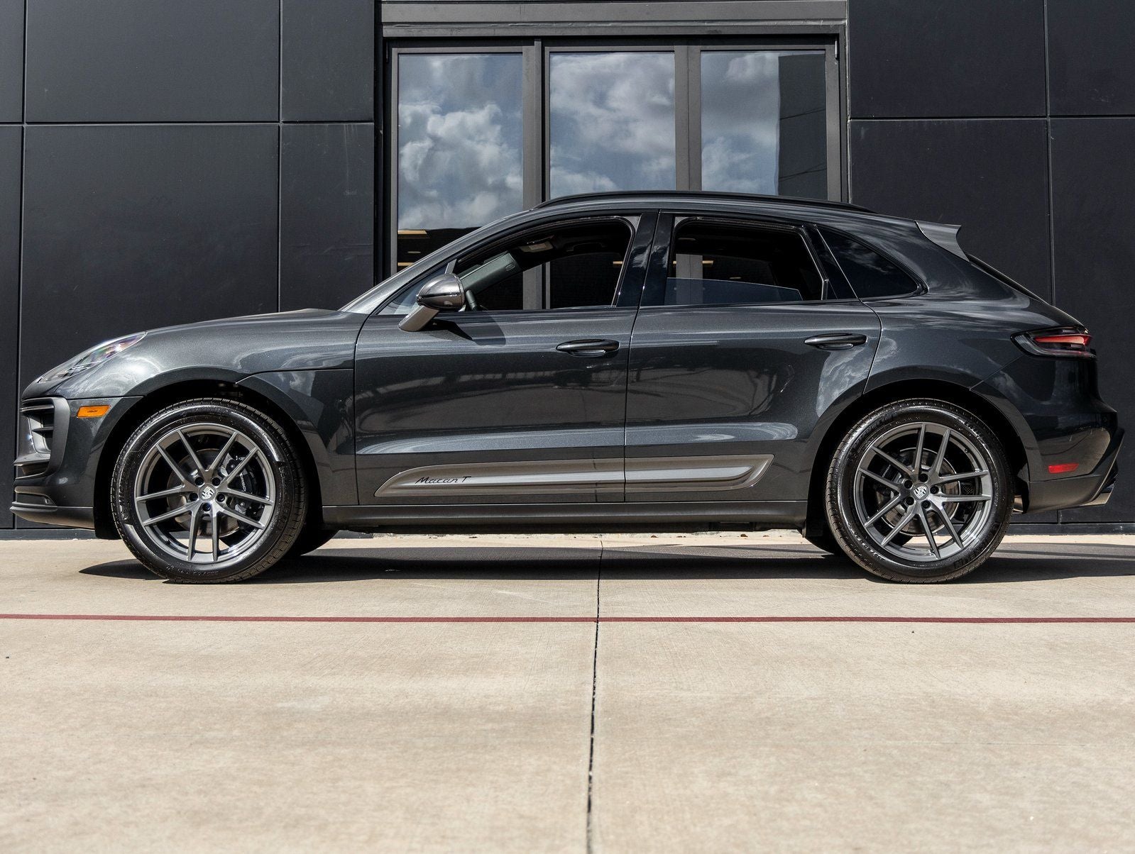 2026 Porsche Macan T