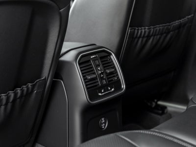 2026 Porsche Macan T