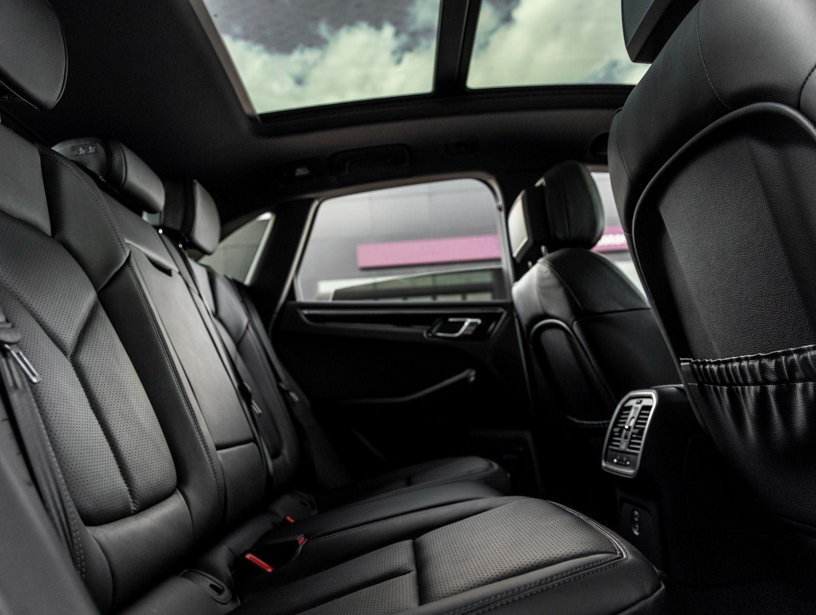 2026 Porsche Macan T