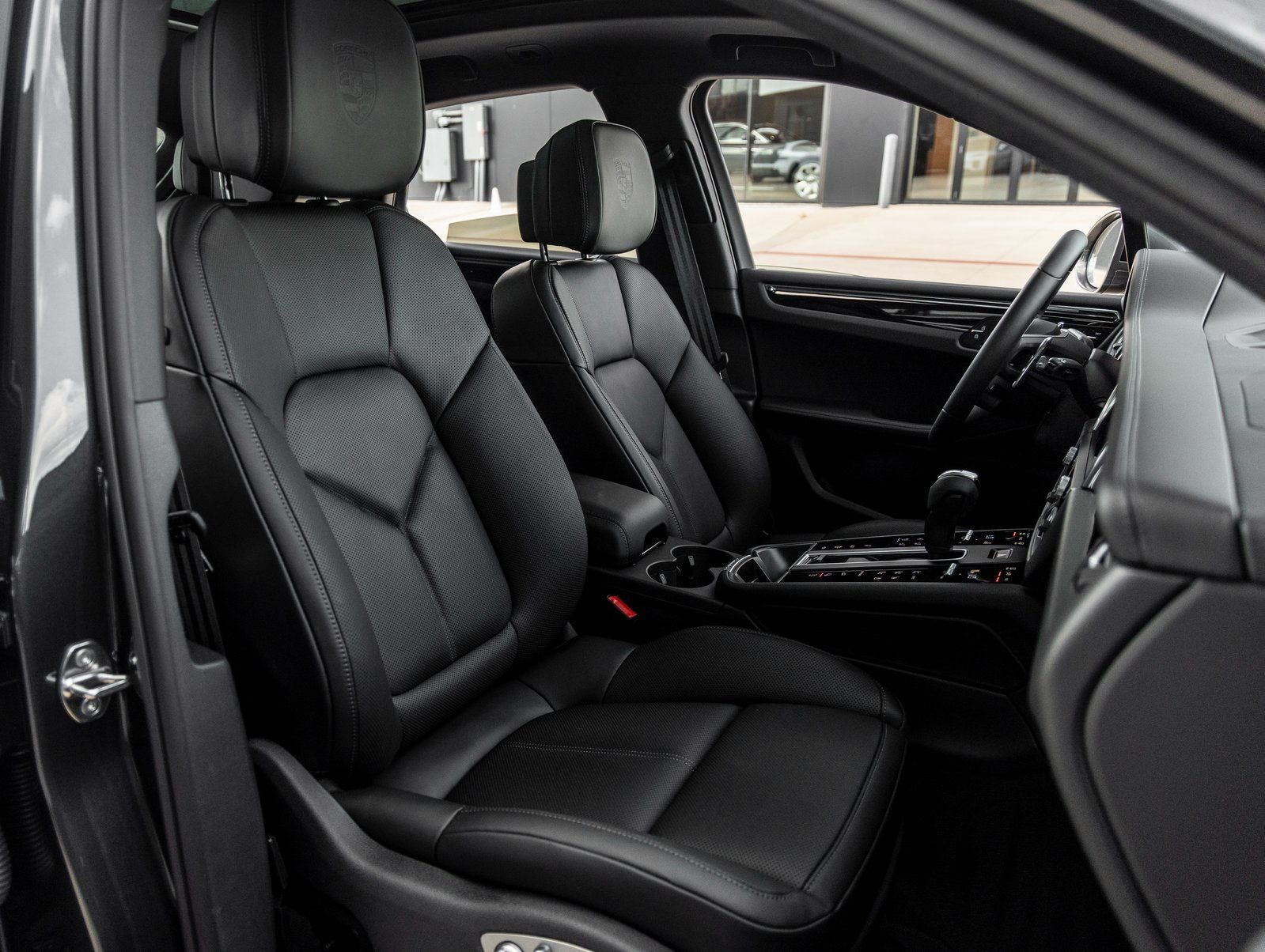 2026 Porsche Macan T