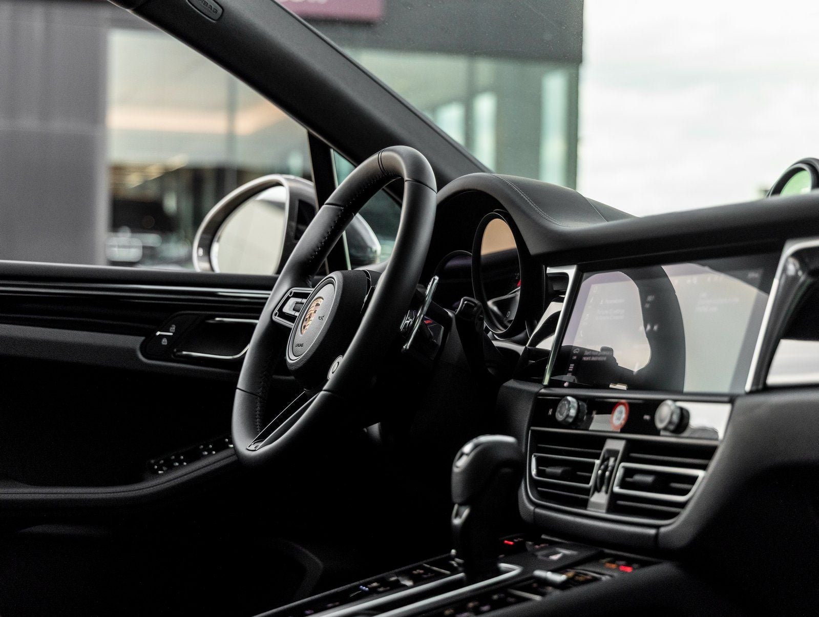 2026 Porsche Macan T