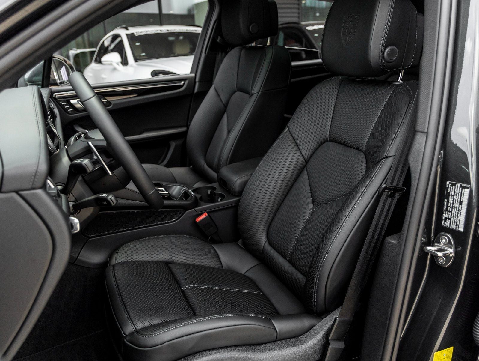 2026 Porsche Macan T