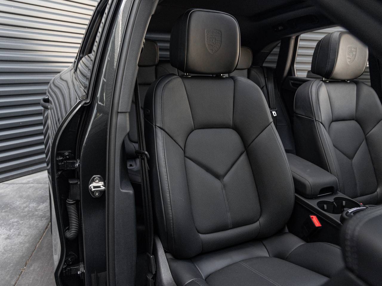 2026 Porsche Macan Macan T