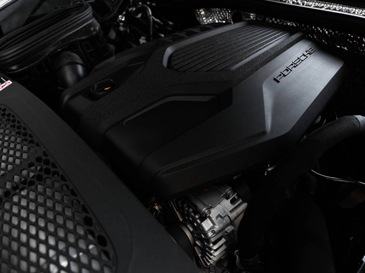 2026 Porsche Macan Macan T