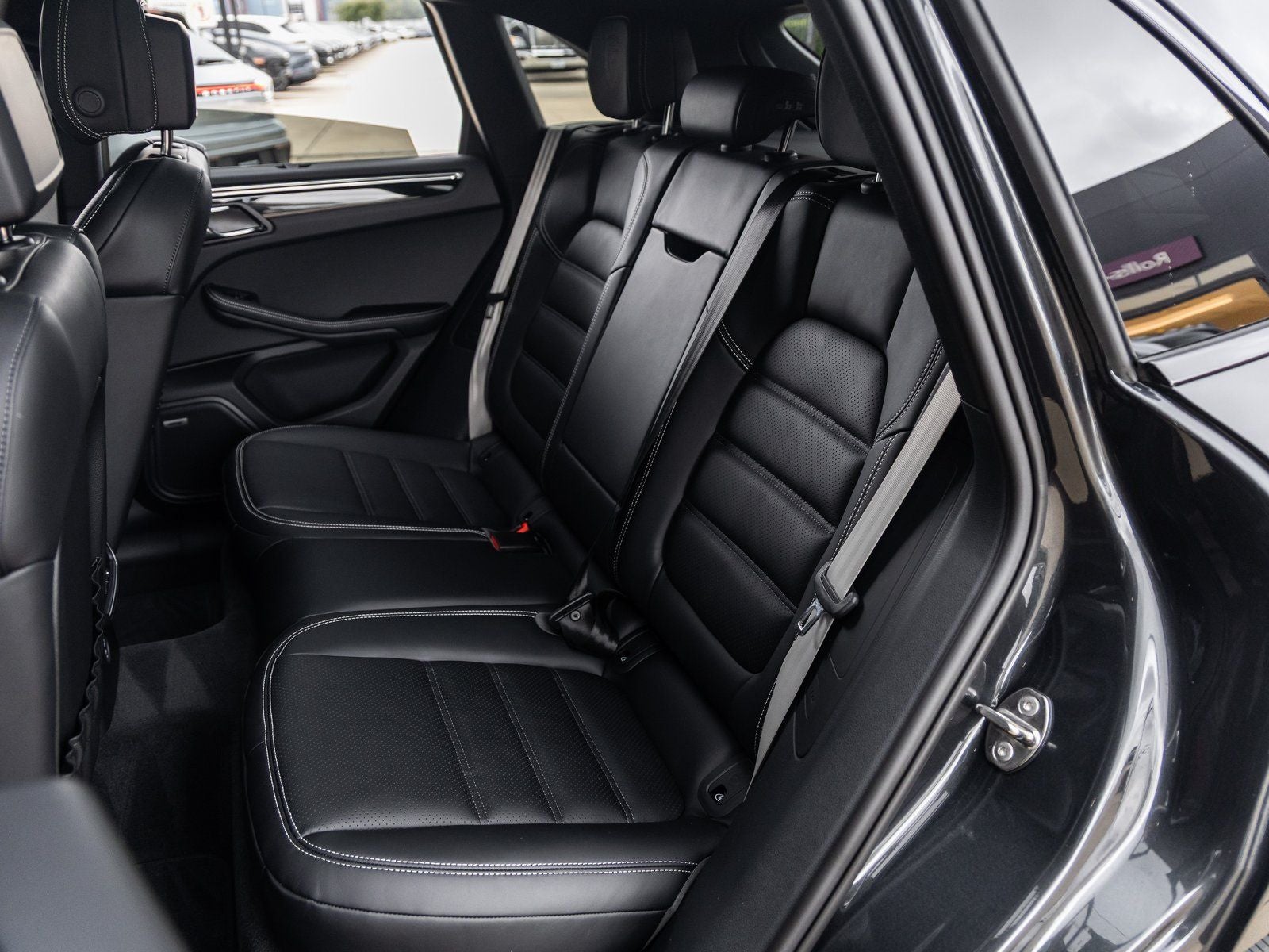 2026 Porsche Macan Macan T