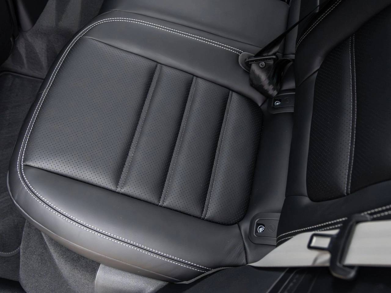 2026 Porsche Macan Macan T